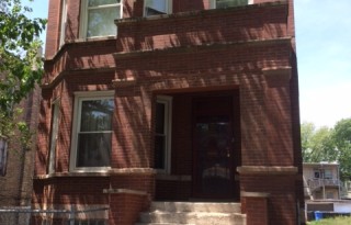 North Lawndale Three-Unit Apartment Building For Sale