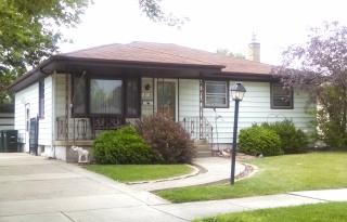 Excellent Condition Ranch Style Home in Lansing – Lender Owned Motivated Seller