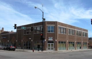 Corner Retail Space For Lease in Bronzeville in NEW Construction Building