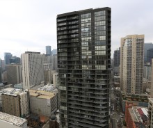 Spacious 1 Bedroom Located in River North Near Magnificent Mile
