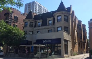 Uptown Corner Restaurant with Outdoor Seating For Lease on Sheridan