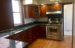 Irving Park 2-Bedroom / 1-Bathroom Apartment For Lease