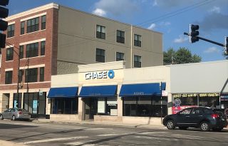 Lincoln Park Retail / Office For Lease on Halsted & Wrightwood