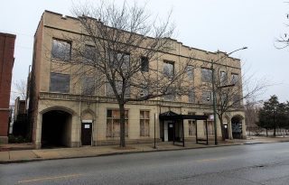 Park Manor Historic Commercial Building For Sale