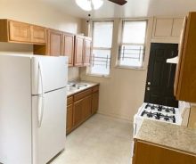 Rosemoor Remodeled 1-Bedroom Apartment Available For Lease