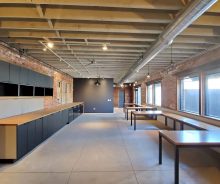 Logan Square Office / Flex Building For Lease on California with Garage