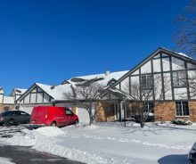 Orland Park 2-Bedroom / 1.5-Bathroom Condo For Sale with Garage Parking in the Somerset Community