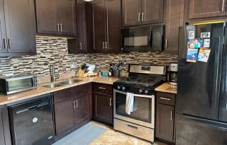 Prime Wrigleyville 3-Bedroom / 2-Bathroom Apartment Available For Lease
