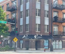 Prime Lakeview Corner Retail / Office Space For Lease on Ashland