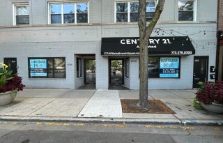 North Center Retail Space For Lease on Lincoln Avenue
