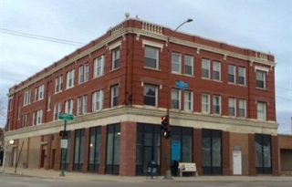 Logan Square 4-Bedroom Top Floor Apartment for Lease